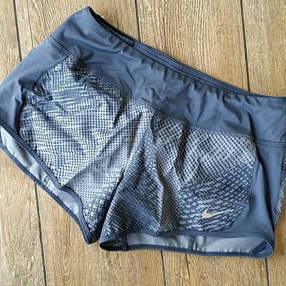 Nike Pants - NWT NIKE RUNNING SHORTS